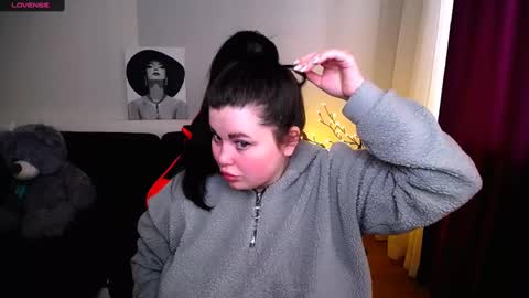 sophia__olsen online show from 02.27.25
