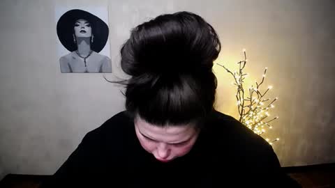 Snapshot of sophia__olsen chatting on 10.03.25 sophia__olsen online show from 10.03.25