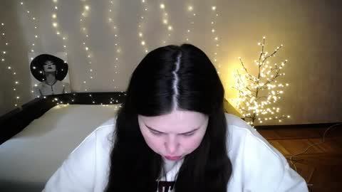 sophia__olsen online show from 03.25.26
