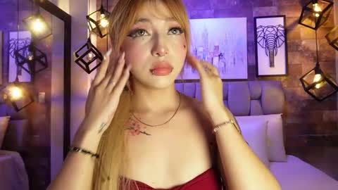 Sophia online show from 11.28.25