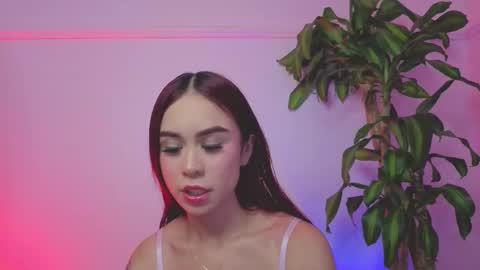 Snapshot of sophia_berryy chatting on 10.23.25 Sophia Independent model online show from 10.23.25