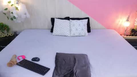 sophia_brunette21 online show from 02.11.26