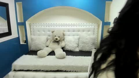 Snapshot of sophia_fox69_ chatting on 10.23.25 Sophia  online show from 10.23.25