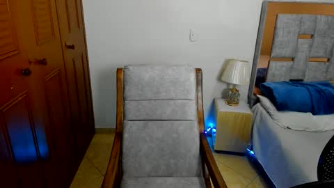 sophia CM online show from 09.23.25