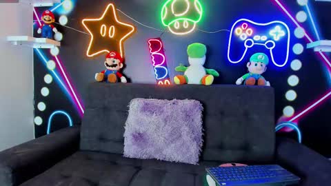 Snapshot of sophia_hoyos_ chatting on 03.03.25 Sophi online show from 03.03.25