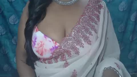 Sophia Tamil online show from 01.23.25