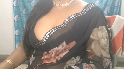 Snapshot of sophia_indian chatting on 07.13.26 Sophia Tamil online show from 07.13.26