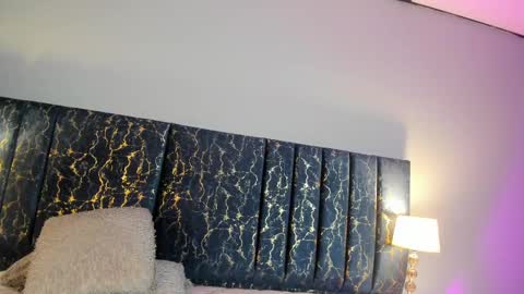 Sofia  online show from 09.15.25