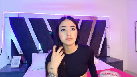 Sophia Love online show from 02.16.26