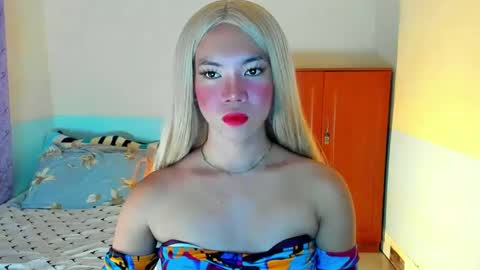 Snapshot of sophia_miller69x chatting on 02.13.25 SOPHIA online show from 02.13.25