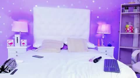 Sophia  online show from 01.07.25