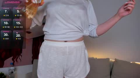 sophia_nya online show from 04.06.26