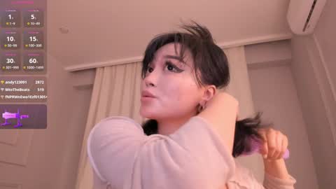 Snapshot of sophia_squirtits chatting on 02.01.25 QUEEN OF SQUIRT online show from 02.01.25