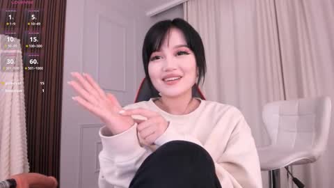 Snapshot of sophia_squirtits chatting on 03.06.25 QUEEN OF SQUIRT online show from 03.06.25