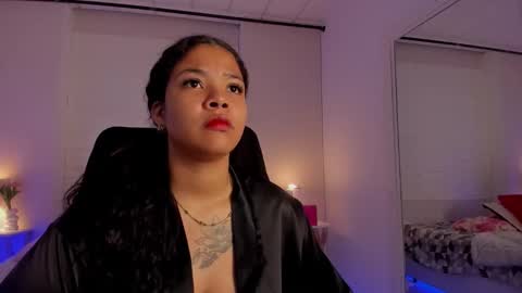 Snapshot of sophia_stonne chatting on 03.18.26 S O P H I A online show from 03.18.26