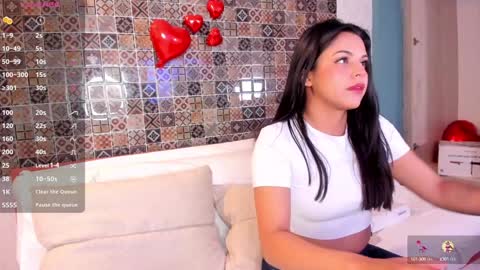Snapshot of sophia_wilsonn_ chatting on 02.07.25 Sofi online show from 02.07.25