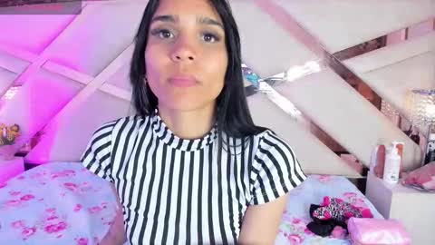 Sophia Paris online show from 11.22.25