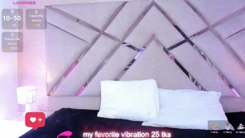 Sophia Paris online show from 03.25.26