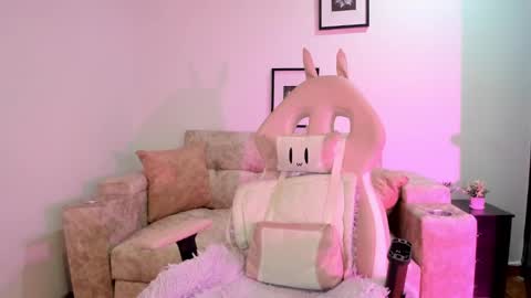 sophiacolemann online show from 12.19.24