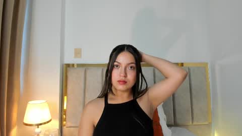 sophiacolliins online show from 09.23.25