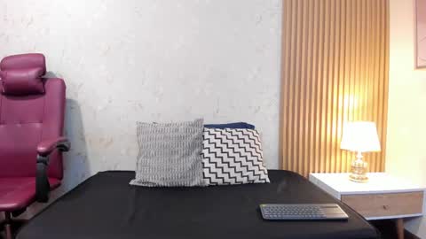 Sophia online show from 04.16.26