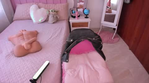    online show from 02.18.25