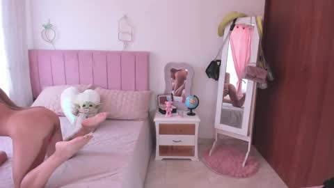    online show from 02.25.25