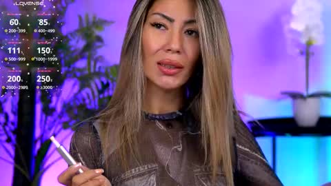 Sophie online show from 10.10.25