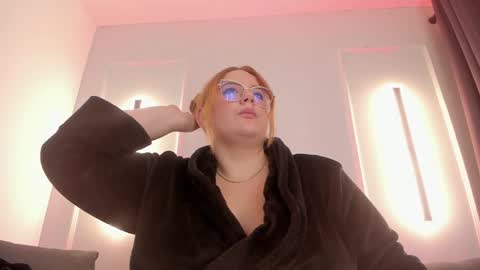 Sofi online show from 01.07.25