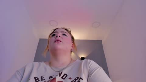 Sofi online show from 01.08.25