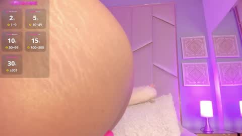 SophiaSmiths online show from 01.06.25