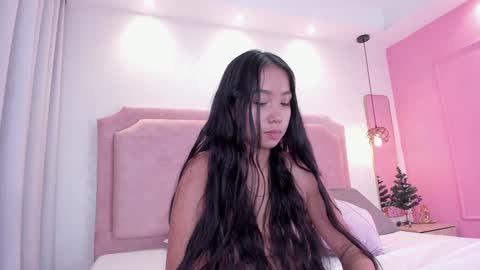 SOPHIA online show from 12.20.24