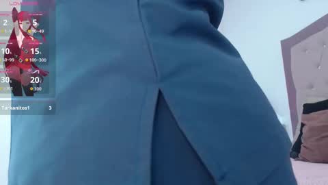 Snapshot of sophie_benett chatting on 09.17.25 Sophie online show from 09.17.25