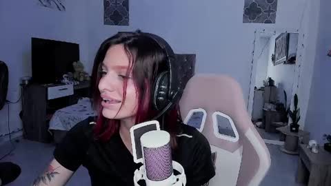 sophie doll online show from 04.22.26