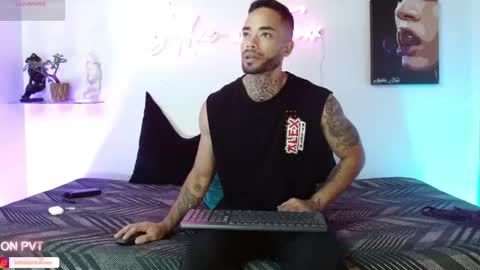 SOPHIE - FOXX online show from 04.22.26