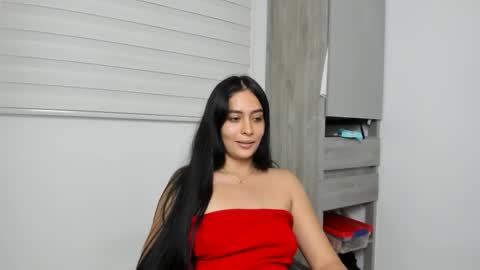 Snapshot of sophie_foxxx chatting on 10.23.25 Sophie online show from 10.23.25