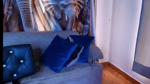  SOPHIE JANNER online show from 01.09.26