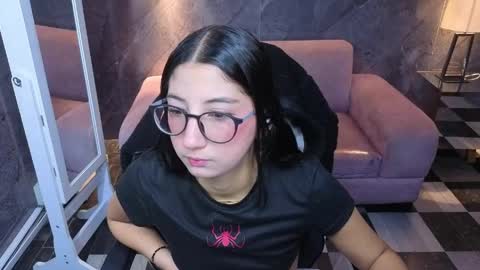sophie_jones_b online show from 05.21.26