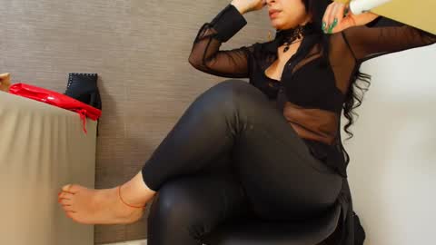 Sophie online show from 12.14.24