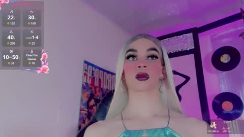 sophie_miaa online show from 10.24.25