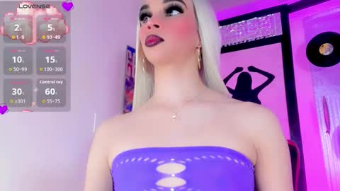 sophie_miaa online show from 11.04.25