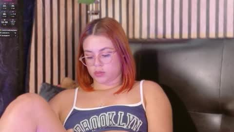 sophie_new25 online show from 10.30.25