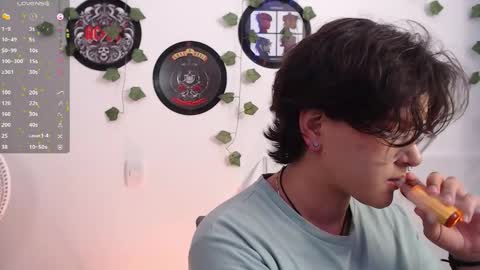 sophie_ross1 online show from 10.04.25