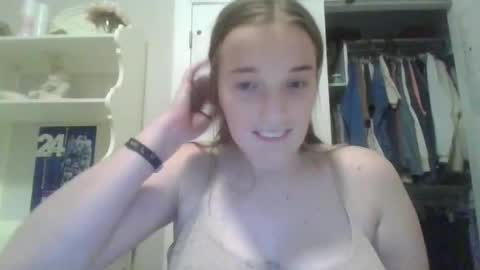 Sophie Bateman online show from 01.25.25