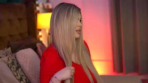 Sophie online show from 03.02.26