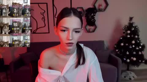 Sophie online show from 12.26.24