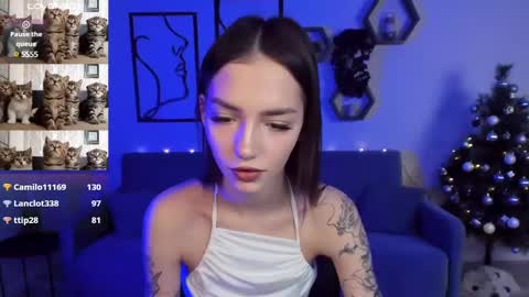 Sophie online show from 12.28.24