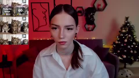 Sophie online show from 12.30.24