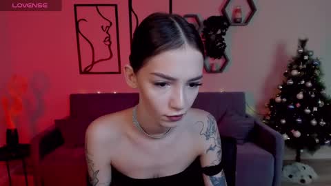 Sophie online show from 12.31.24