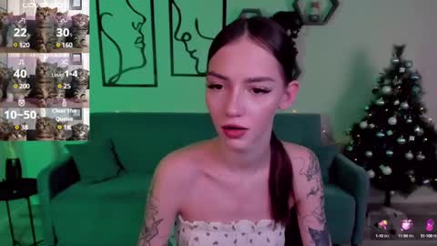 Sophie online show from 01.04.25